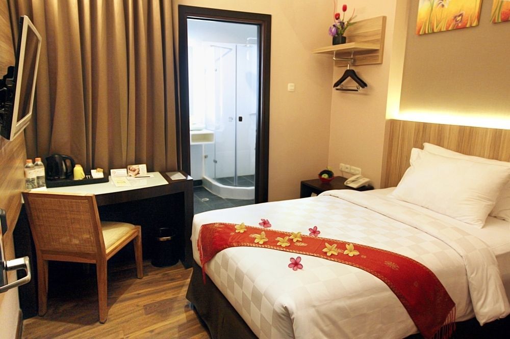Oxville Hotel Padang (Sumatra)